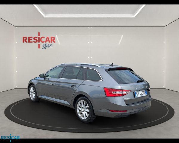 Superb Wagon 2.0 tdi evo Executive 150cv dsg - immagine 4