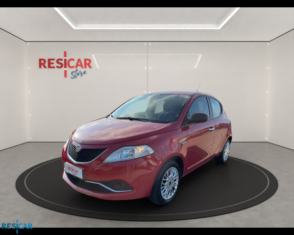 Ypsilon 1.2 Platinum 69cv my16 - immagine 3